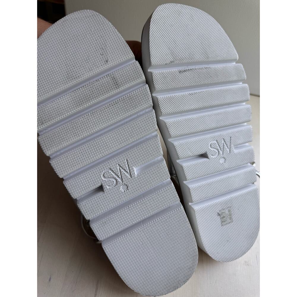 Stuart Weitzman Elodie Silver Metallic Leather Dress Sandals Size 8.5 - Picture 7 of 9